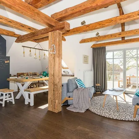 Apartment At The - Traumhafte Mit Sauna - 100m Vom